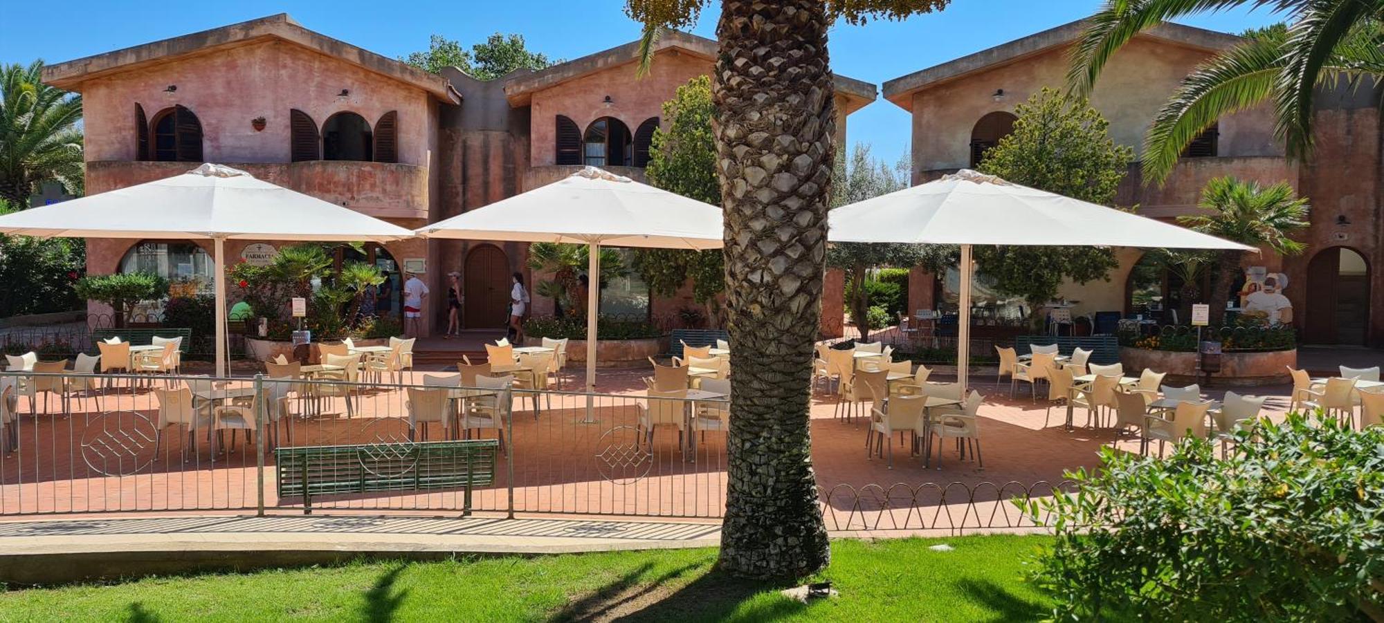 Апартаменты Le Residenze Di Piazza Italia Коста Рей Экстерьер фото
